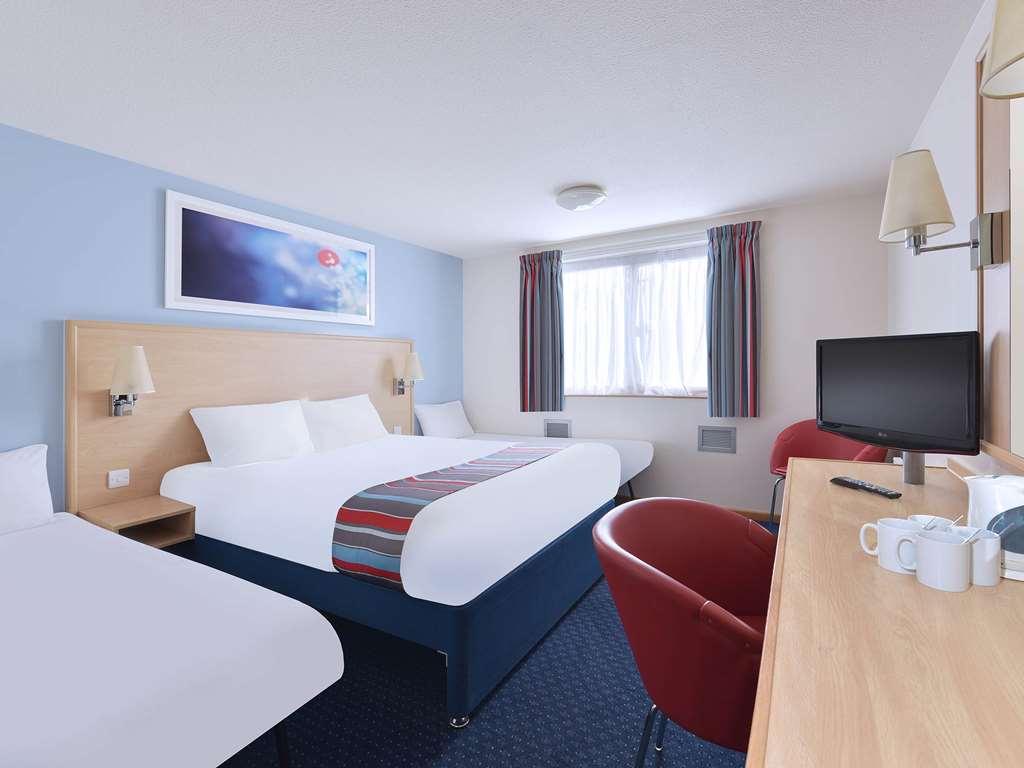 Travelodge Lutterworth Leicester Habitación foto